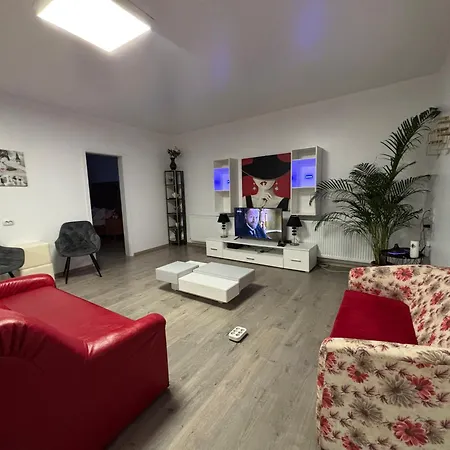 Bob Residence- Chic Penthouse Apartament *