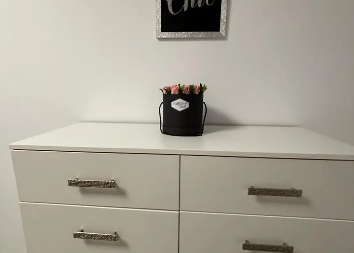 Bob Residence- Chic Penthouse